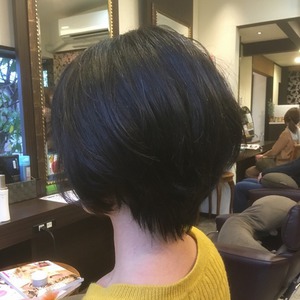 2019年に向けヘアドネーションでバッサリショートスタイル☆